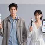 男生可能喜欢智能游戏设备，女生可能对智能美容仪感兴趣